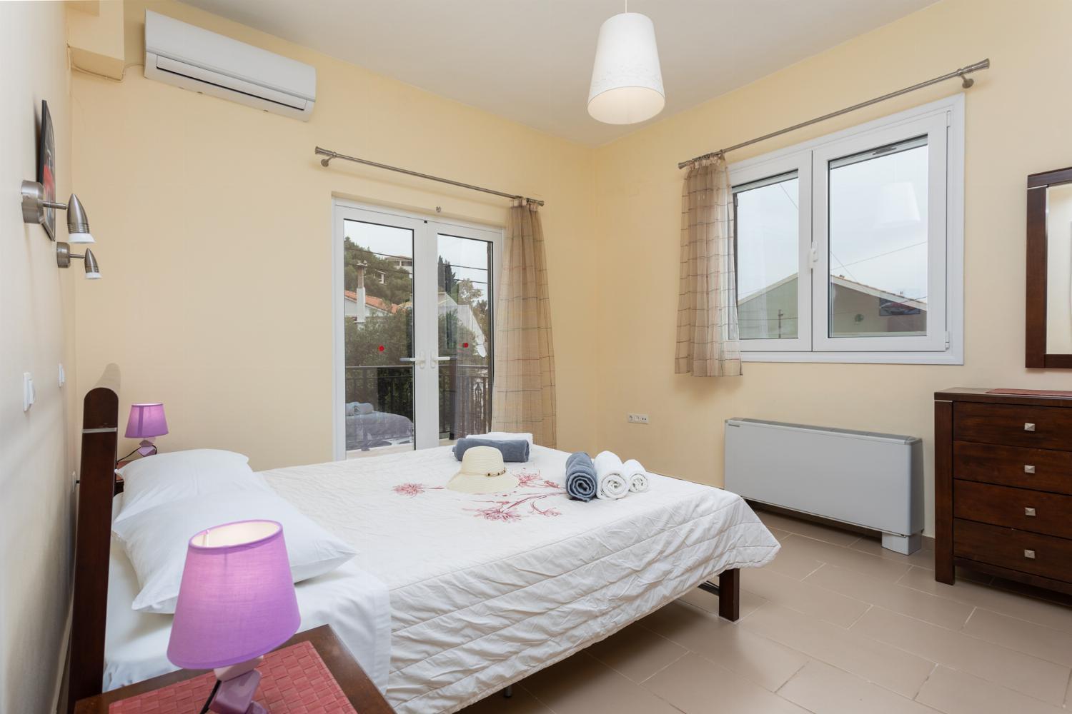 Villa Konstantinos Katávolos Exterior foto
